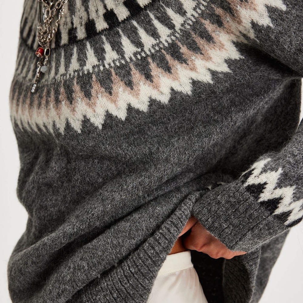 Pendleton Sweater - Picture 3 of 8